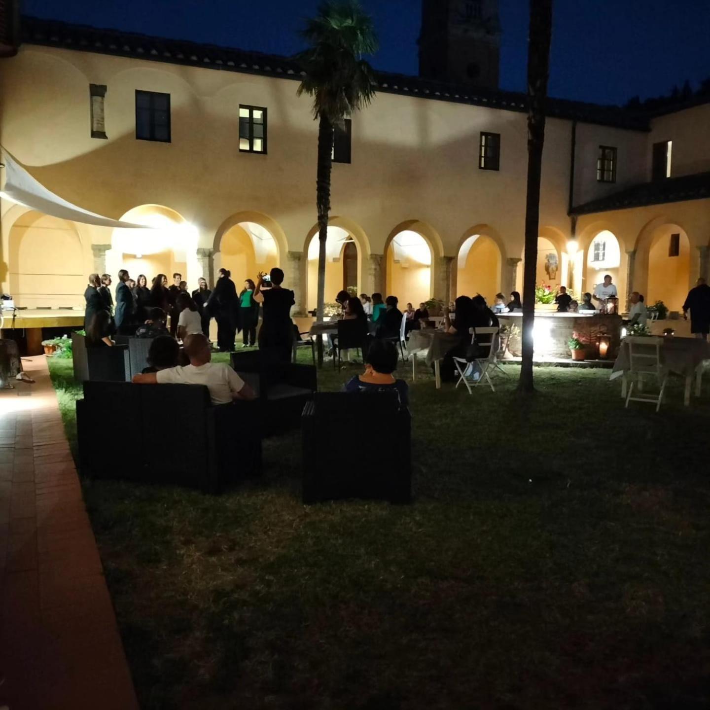 Chiostro Delle Monache Hostel Volterra Exterior foto